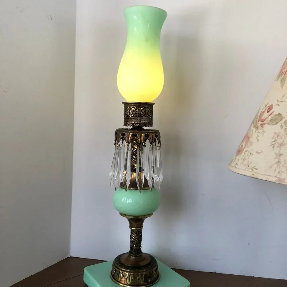 Rare Jadeite Lamp. Incredible Art Deco Peacock Jefferson Glass Company Lamp Jade
